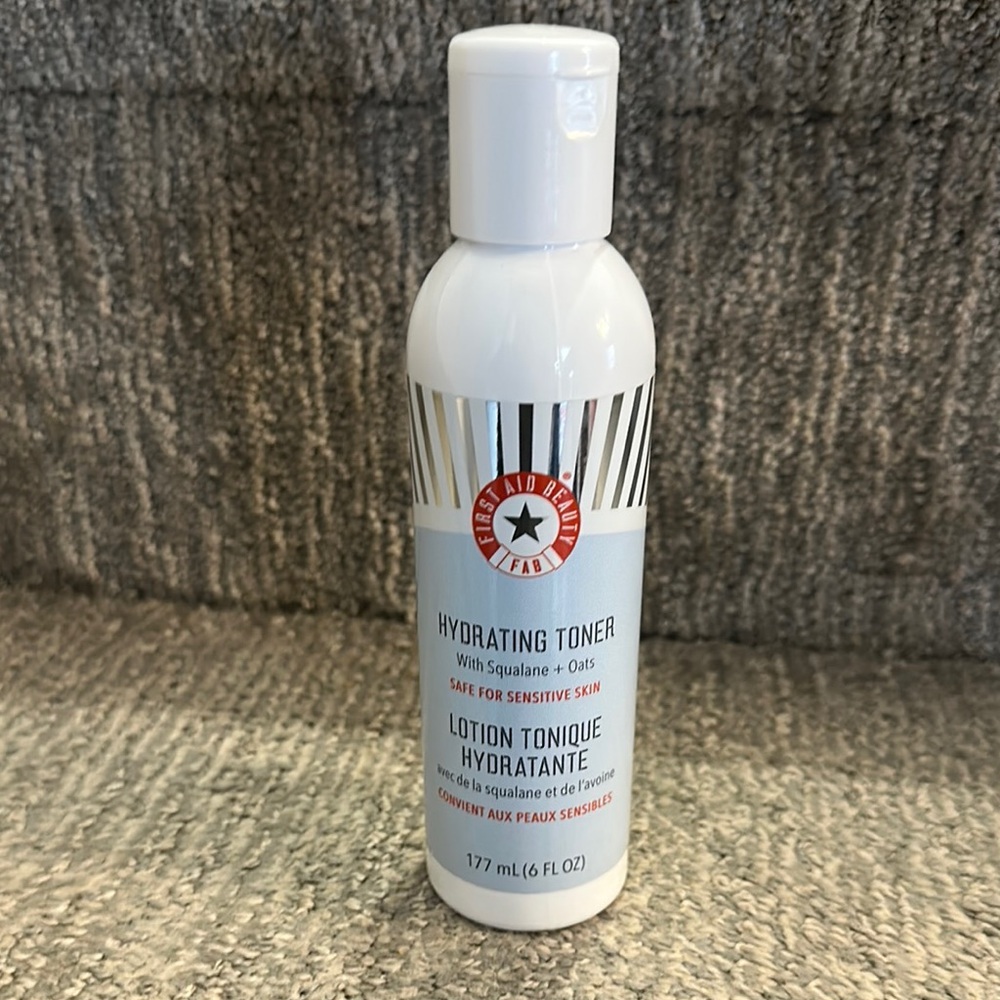 First Aid Beauty 
Hydrating Toner with Squalane + Oats